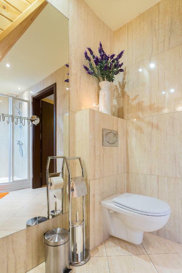 Apartament Pomaranczowy Z Basenem I Sauna Kościelisko Exteriör bild
